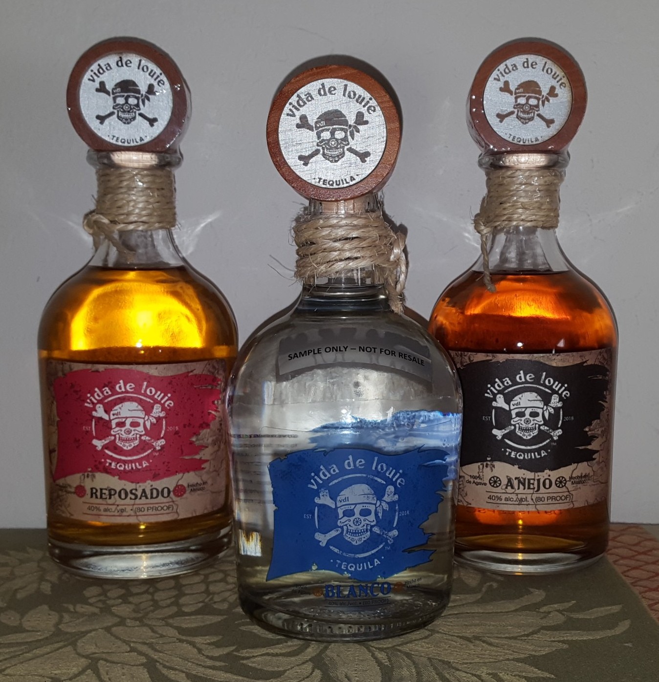 Vida de Louie Tequilas